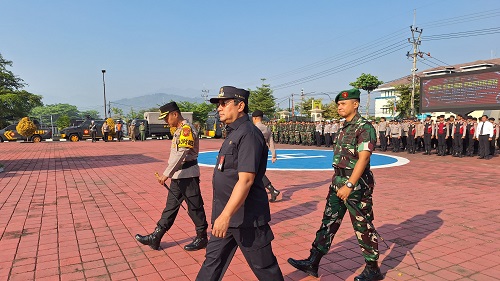 Pj Bupati Sumedang Dampingi Kapolres dalam Gelar Operasi Mantap Praja Lodaya 2024