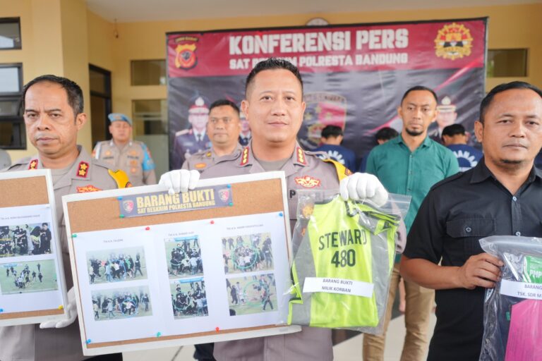 Pengeroyokan Steward di Si Jalak Harupat: 6 Oknum Bobotoh Ditetapkan Tersangka, Motif Diduga Balas Dendam