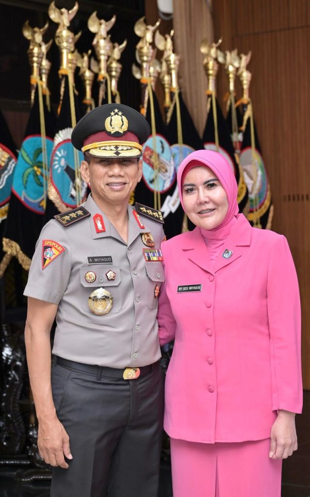Dari Jabar untuk Indonesia: Polda Jabar Ucapkan Selamat atas Kenaikan Pangkat Komjen Pol. Akhmad Wiyagus