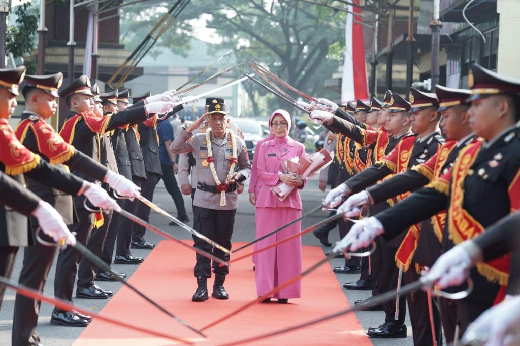 Kapolda Jabar Baru, Irjen Pol. Rudi Setiawan, Siap Jaga Stabilitas Keamanan Jawa Barat
