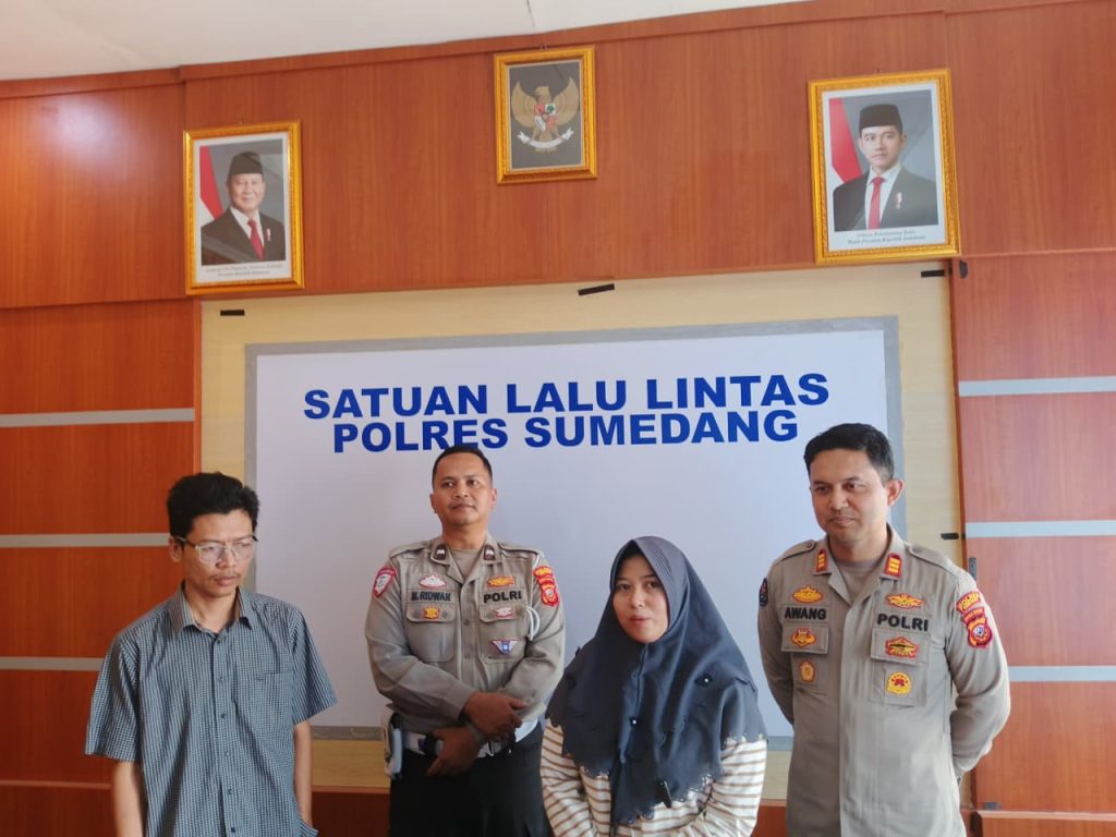 Perbedaan Data Pemicu Masalah di Samsat Sumedang — Polres: Tidak Ada Penolakan Pembayaran Pajak, Semua Sudah Selesai